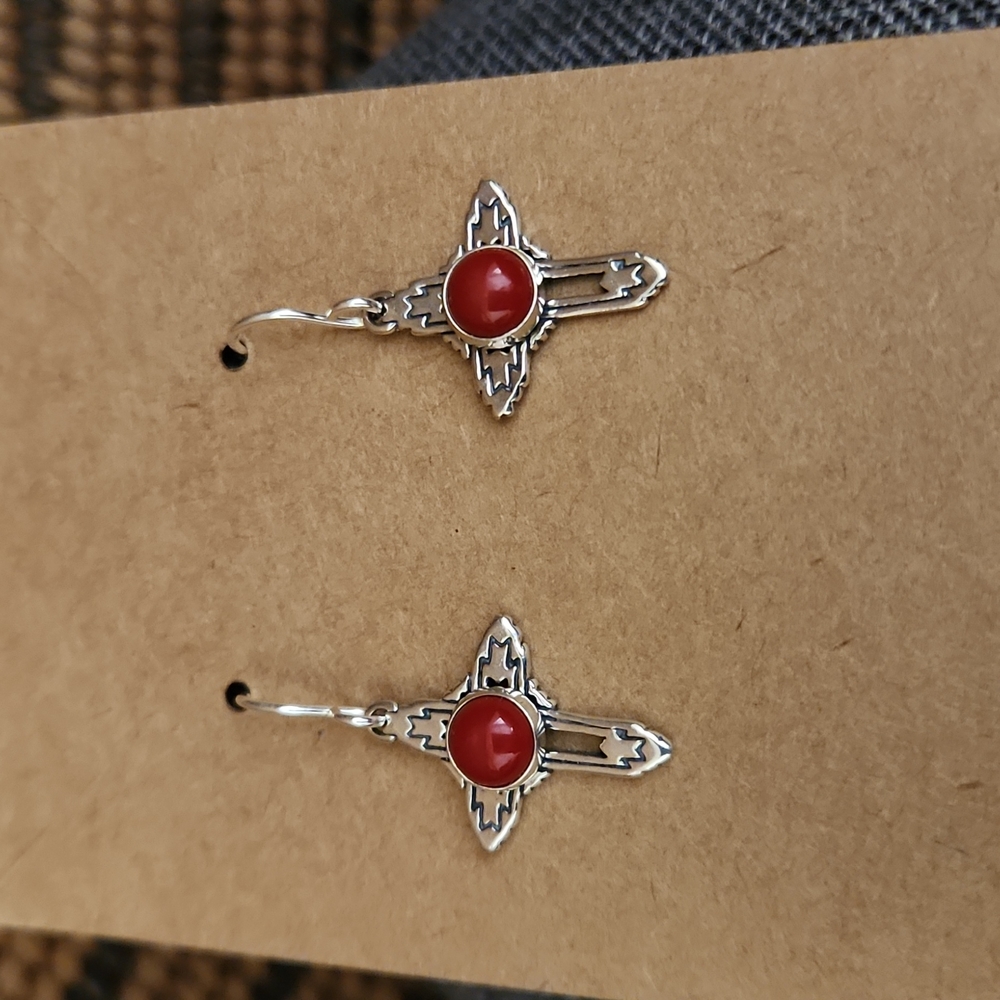 Beautiful NWOT Native American Navajo Sterling & Coral Earrings - Picture 2 of 11